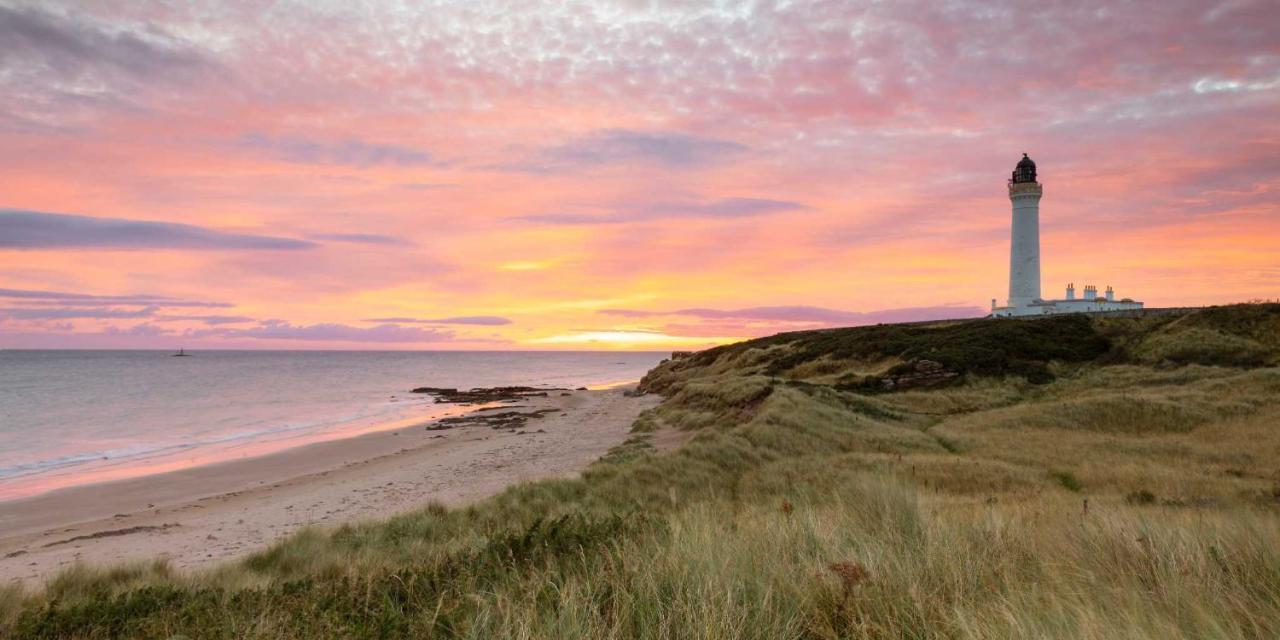Poseidon'S Inn Lossiemouth Exterior photo